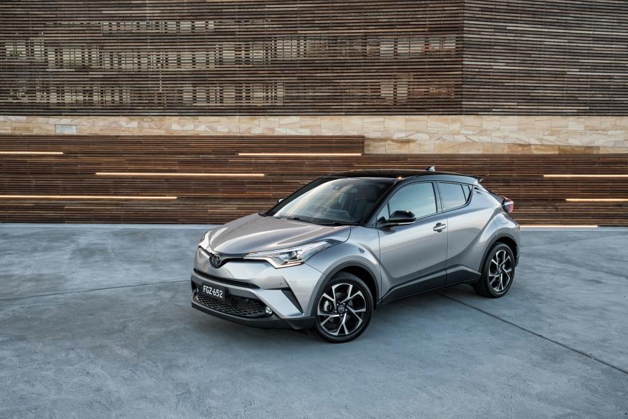  Toyota C-HR 2017 года  (AU) (фото 12 из 30)